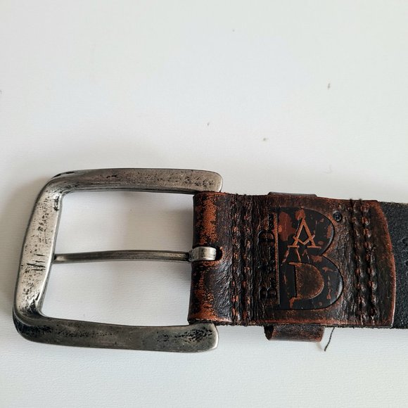 Bill Adler Design brown leather belt with metal setails. - Picture 10 of 12